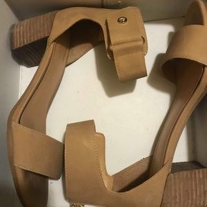 Tommy Hilfiger heels